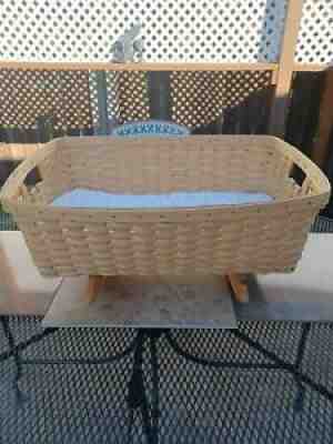 XL LONGABERGER INFANT CRADLE BASKET OR LARGE LAUNDRY HARD TO FIND! SIGNED 1985