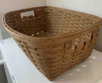 Longaberger X-Large 1985 Wash Day Laundry Basket 24â? x 18 1/2â? x 9 3/4â? RARE