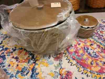 Rare Longaberger 2005 Hostess Leaf Green w/ Brown Trim Large Bushel and small ne