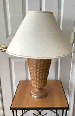 Longaberger 2005 Hostess Woven Table Lamp & Shade