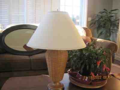 Longaberger 2005 Hostess Woven Table Lamp & Shade RARE