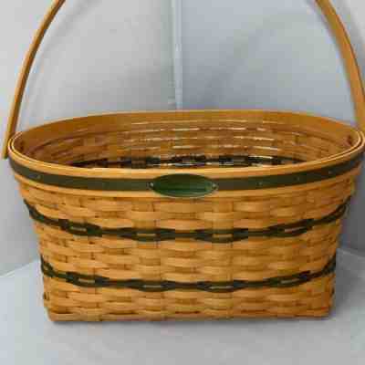  Traditions Collection Family Basket 1995 Edition