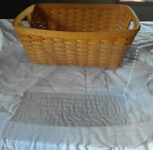 1998 Longaberger Laundry Basket (approx 23