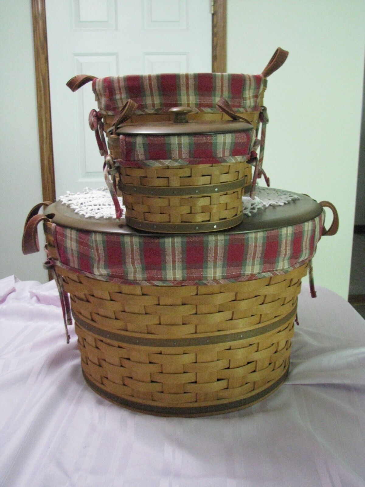 LONGABERGER LARGE, MEDIUM & SMALL BUSHEL BASKTET COMBO