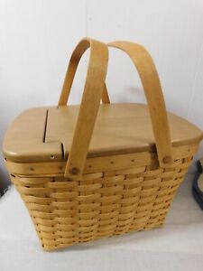 Longaberger 2005 Hostess Gourmet Picnic Basket w/ Liner & Protector