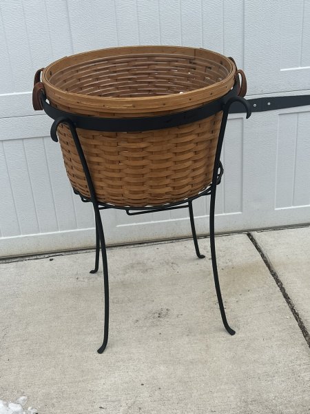 Longaberger Beverage/Party Tub Wrought Iron Stand w/top and Pot Of Gold basket