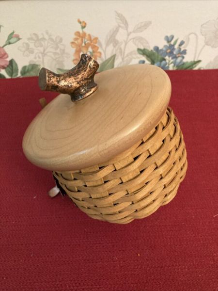 Longaberger RETIRED 2008 CC ACORNBASKT LID PROT OAKLEAF STAND NEW SAMPL/ ORG BOX