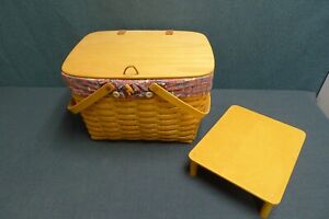 Longaberger Large Picnic Basket with Pie Stand