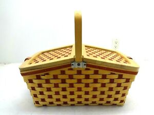 2006 Beautiful Longaberger Large Rare Red Picnic Basket W/Protector & Divider