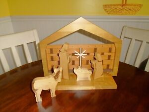 LONGABERGER BASKETS WOODCRAFTS CHRISTMAS NATIVITY MANGER SET - RARE COLLECTIBLE!