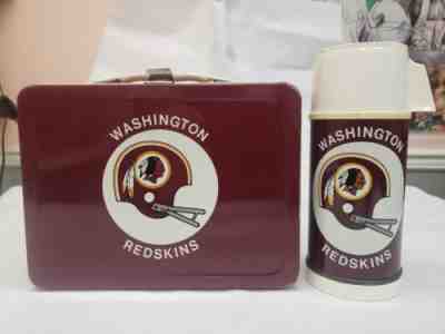 VTG 1970's NFL WASHINGTON REDSKINS metal  LUNCHBOX  RARE.  GREAT SHAPE.MUST HAVE