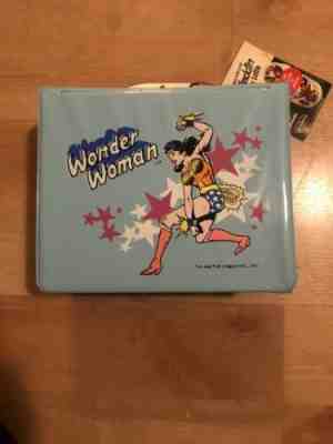 VTG. 1977 WONDER WOMAN BLUE VINYL LUNCH BOX W/THERMOS NOS W/ Tag