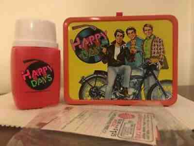 VINTAGE UNUSED MINT CONDITION 1978 HAPPY DAYS LUNCHBOX, THERMOS TAGS! GEM