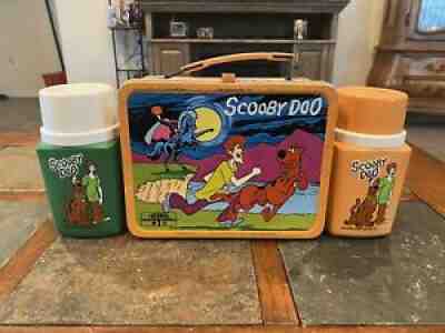 Lot - 1973 Scooby Doo Lunchbox with Thermos- Yellow Trim