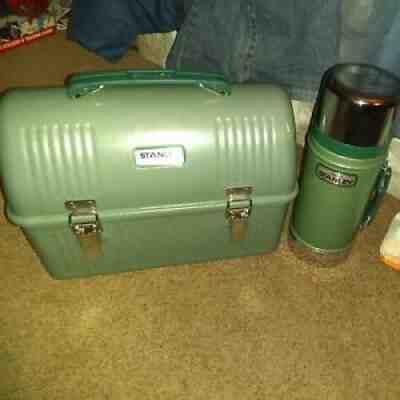 Vintage Stanley Aladdin Green Lunch Box and Thermos, Vintage