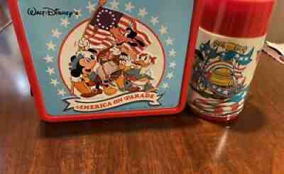 Vintage 70s Walt Disney World Mickey Mouse Aladdin Kids Thermos 8