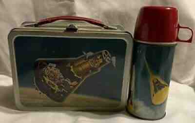 Lunchbox Kit, Astronaut and Orbit