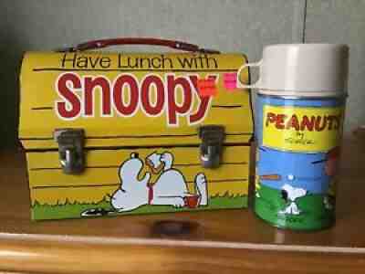 VINTAGE SNOOPY LUNCHBOX AND THERMOS ~ UNUSED!'!!!