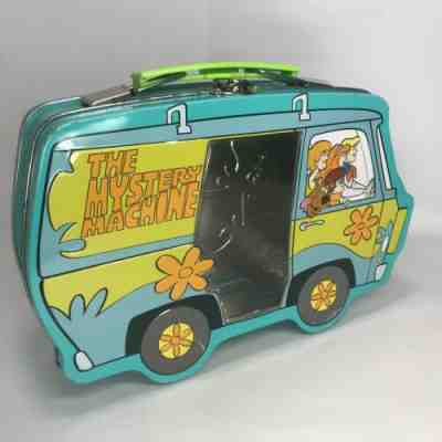 VINTAGE SCOOBY DOO MYSTERY MACHINE LUNCH BOX TIN GREAT CONDITION!!!