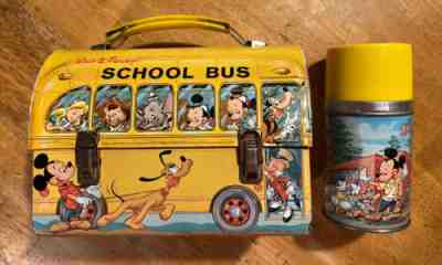 Vintage 1960s WALT DISNEY School Bus Lunch Box Lunchbox w/Thermos â?? Mint