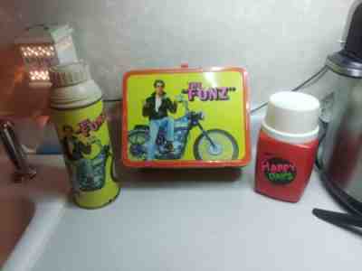 Vintage Happy Days Lunchbox With the Fonz Red & Yellow Thermos. Nice Set.