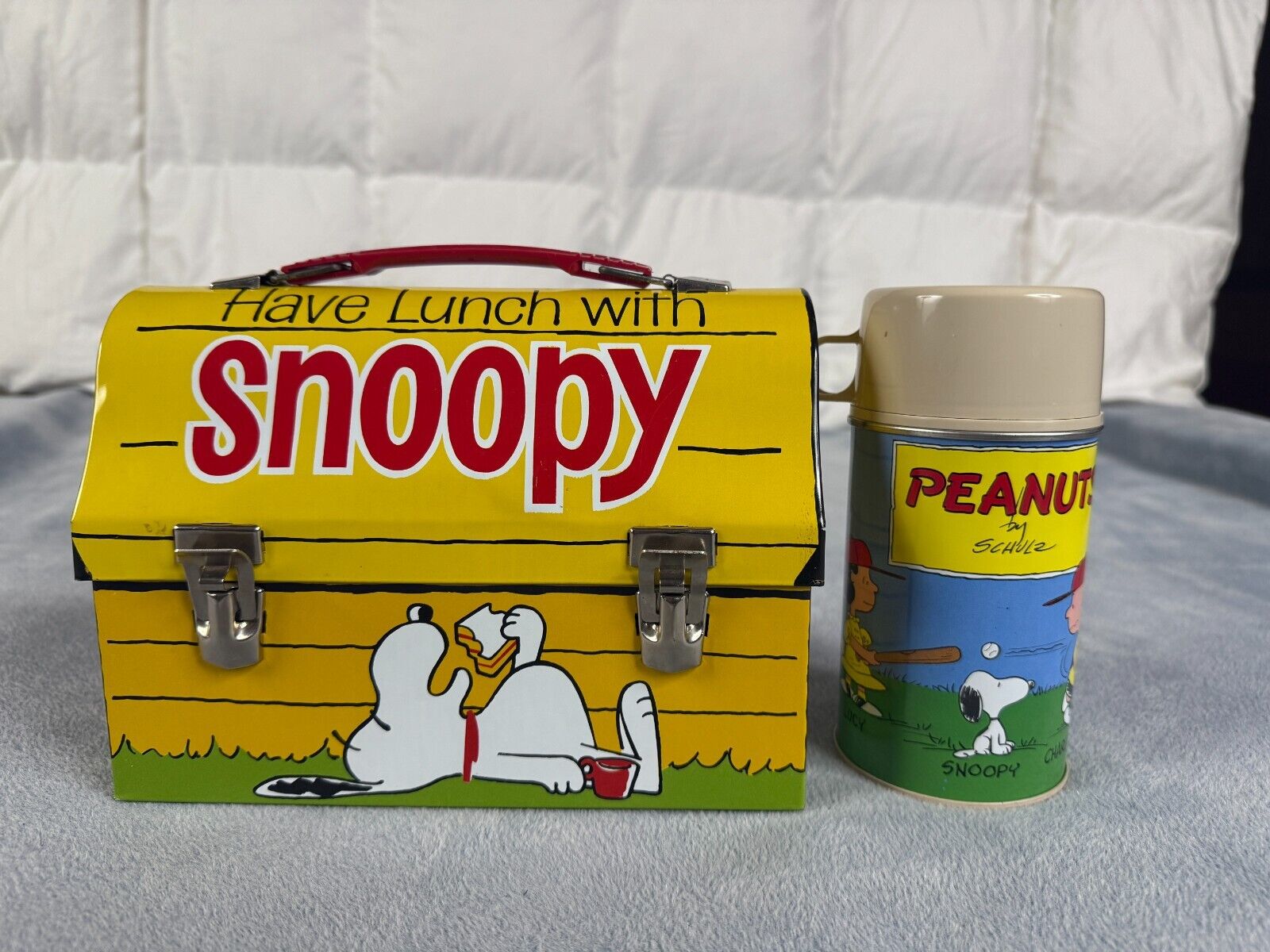 VINTAGE Peanuts & Snoopy Dome Lunchbox Pail and Thermos Cup with Lid
