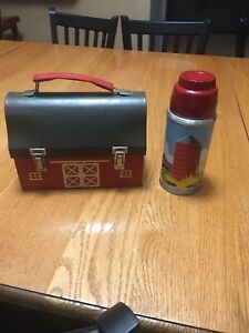 VINTAGE 1958 RED BARN METAL DOME TOP LUNCH BOX And Polly Red Top THERMOS