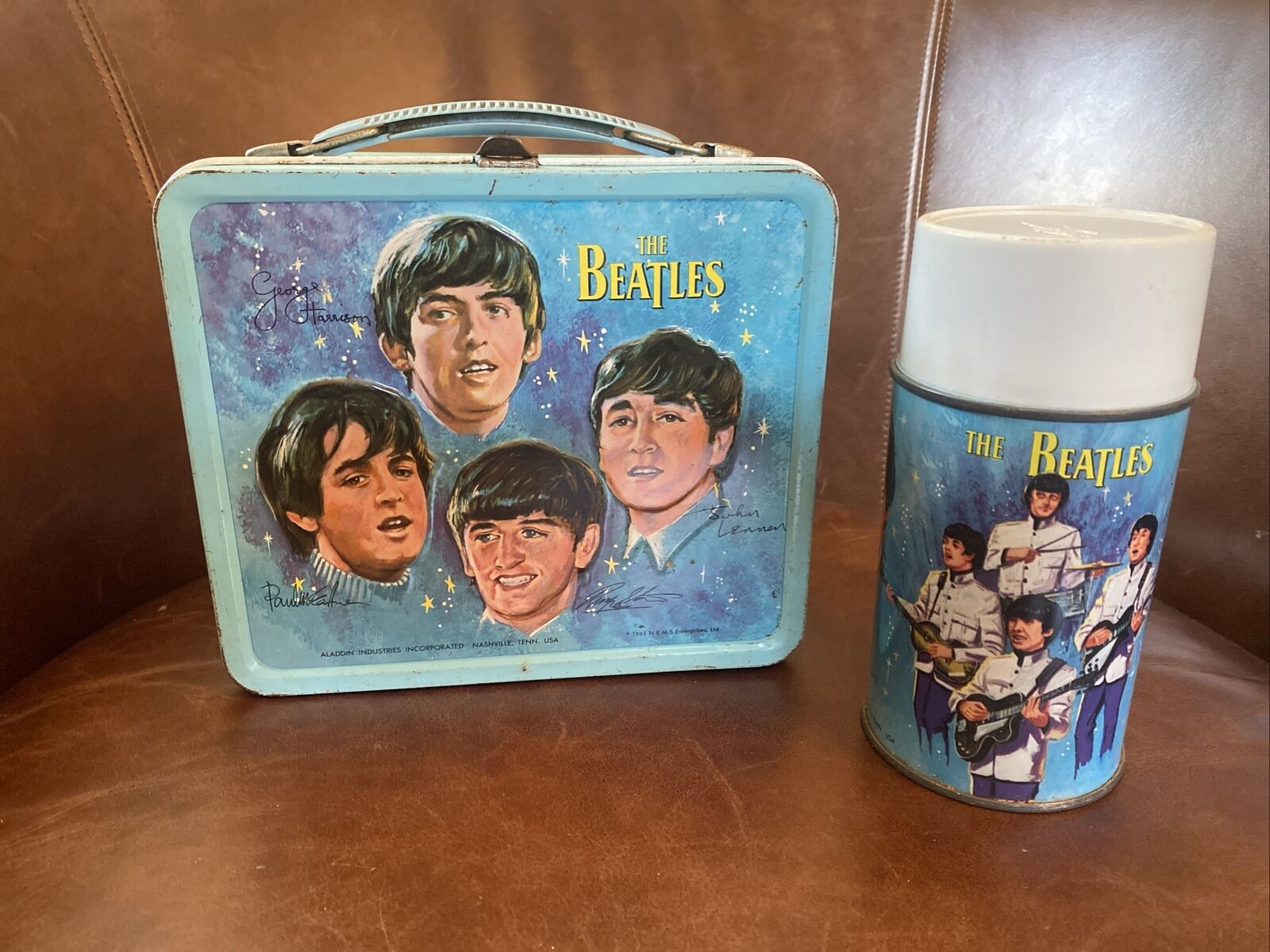 THE BEATLES  Vintage 1965 original LUNCHBOX with THERMOS Aladdin Inc. Original