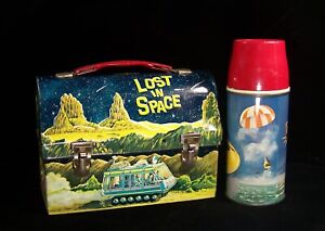 Vintage LOST IN SPACE 1967 Lunchbox w/ Thermos  VG+ SCIFI TV