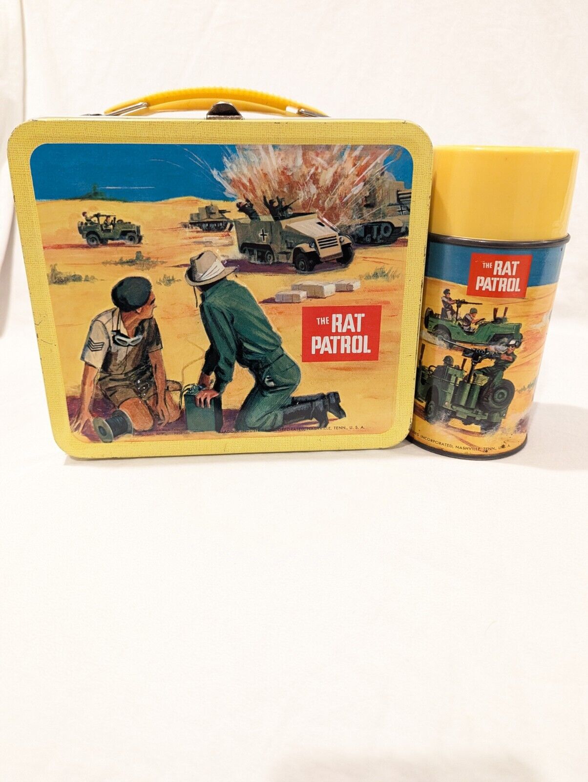 Vintage 1967 Rare The Rat Patrol Collectible Metal Lunch Box  With Thermos Nice