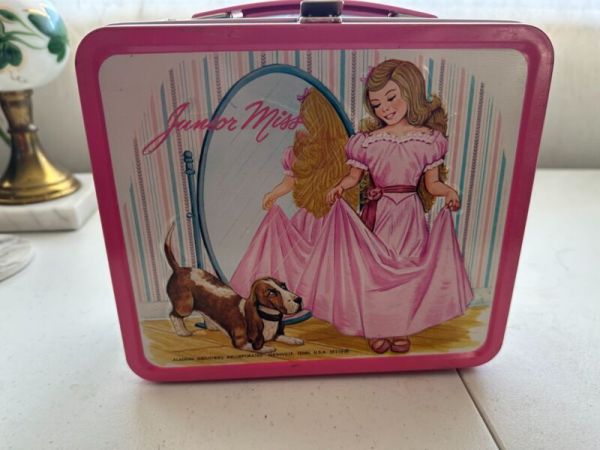 1978 JUNIOR MISS VINTAGE LUNCHBOX BY ALADDIN *WITH A THERMOS!* (SUPER CONDITION)