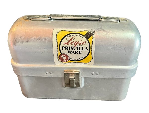 Rare And Collectible Lunch Boxes : Vintage Leyse Aluminum Value
