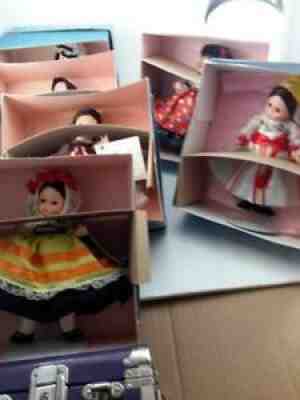 VINTAGE MADAME ALEXANDER DOLLS LOT OF 6 W/BOOKLETS INCLUDES FRANCE, GREECE ETC.