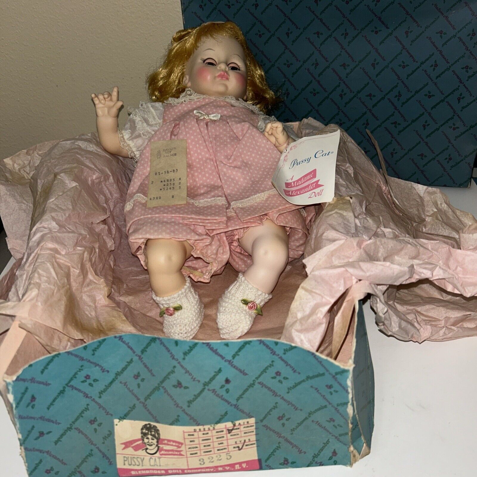 Vtg 1983 Madame Alexander Blonde Pussy Cat Baby Doll 14” Non-working Crier 3225