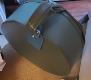 Marilyn Monroe Owned & Used 50's Luggage light blue well used Sydney Guilaroff