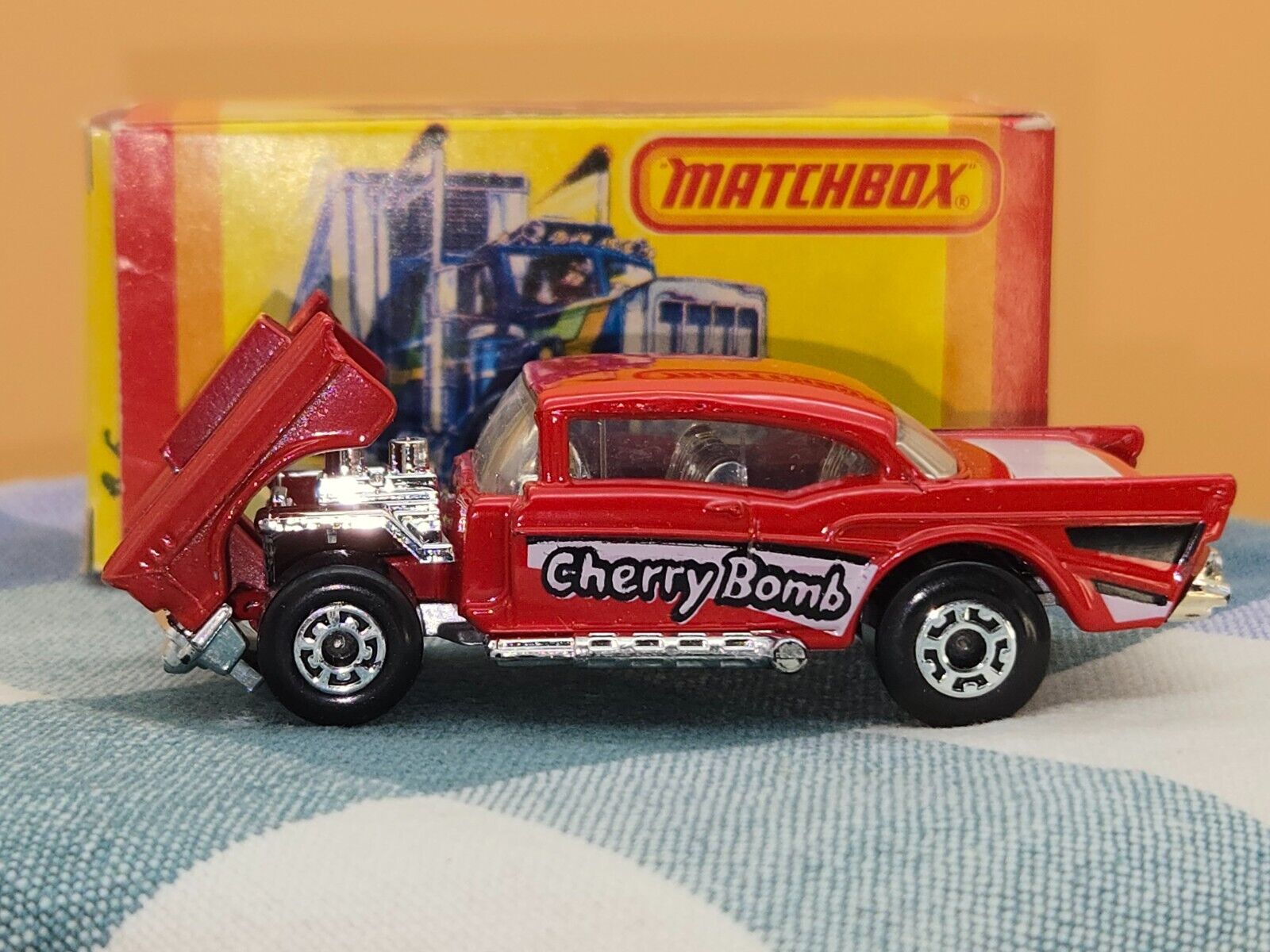 Matchbox NO. 4 - '57 CHEVY Red "CHERRY BOMB" Unpainted Base England Yellow Box