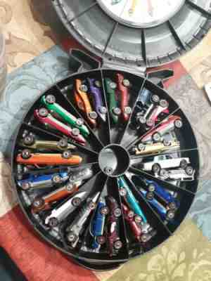 Vintage Hot Wheels Redline 24 Redlines 1967 Car Case spare wheels & buttons lot