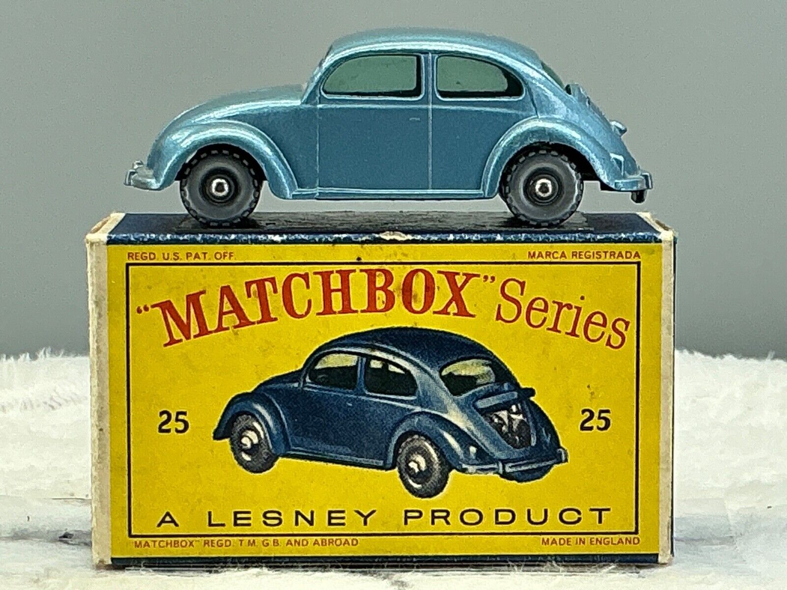 1950's Matchbox #25 Volkswagen 1200 Beetle SILVER Mint Boxed all orig,N.O.S