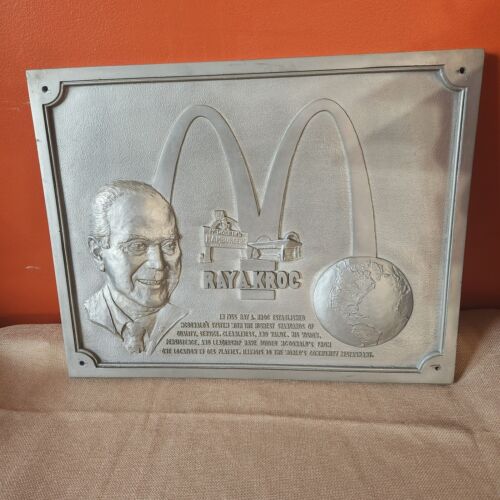 McDonalds Ray Kroc 1983 Heavy Cast Restaurant Wall Plaque 18X14