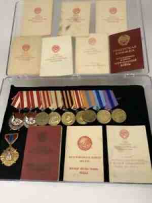 VERY LARGE COLLECTION OF RUSSIAN/ SOVIET MEDALS AND MORE ALL PICTURED VERY RARE
