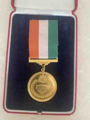 Iran Persia Pahlavi Empire medal Badge See All The Images