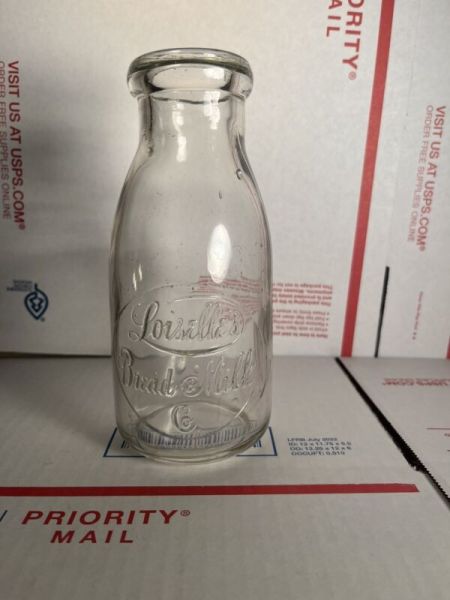 Loiselle’s Bread And Milk Co  . Pint Milk Bottle . Pa Ny Md Mansfield Ohio .