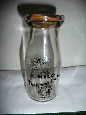 VINTAGE HALF PINT MILK BOTTLE HILO HAWAII WALT DISNEY ENT CLARABELLE COW NEPHEWS