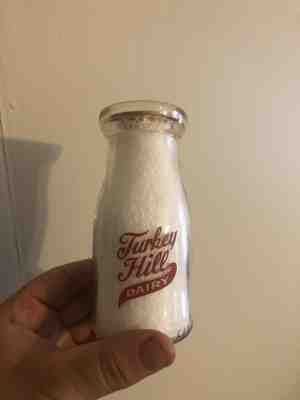 Turkey hill dairy half pint milk bottle