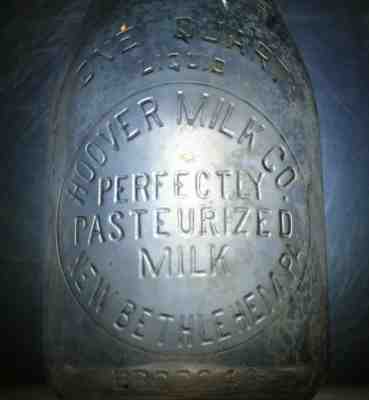 MILK BOTTLE Vintage HOOVER MILK CO DAIRY NEW BETHLEHEM PA embossed Quart 