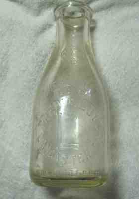 FRED C. LUTZ LANCASTER PA. ONE QUART VINTAGE MILK BOTTLE 