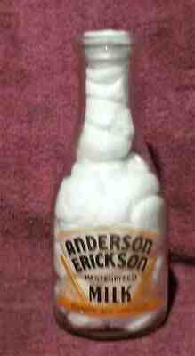 Anderson Erickson Dairy Co Des Moines Iowa Round Glass Quart Milk