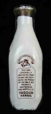 Yasgur Quart Dairy Milk Bottle  Woodstock Festival Bethel NY Excellent condition