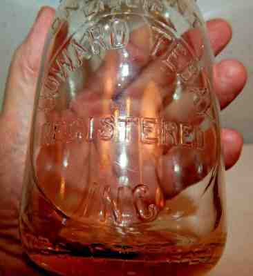 Vintage Howard Tebay Pint Milk Dairy Bottle / Parkersburg WV. / Nice