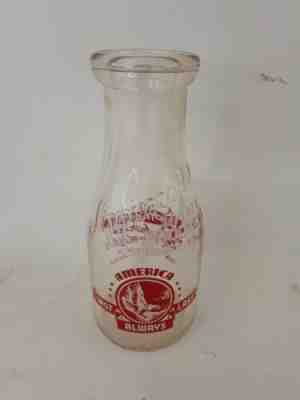 Lippincott's Dairy 1 Pint Glass Red Pyro Milk Bottle East Rochester,OH WWII Era